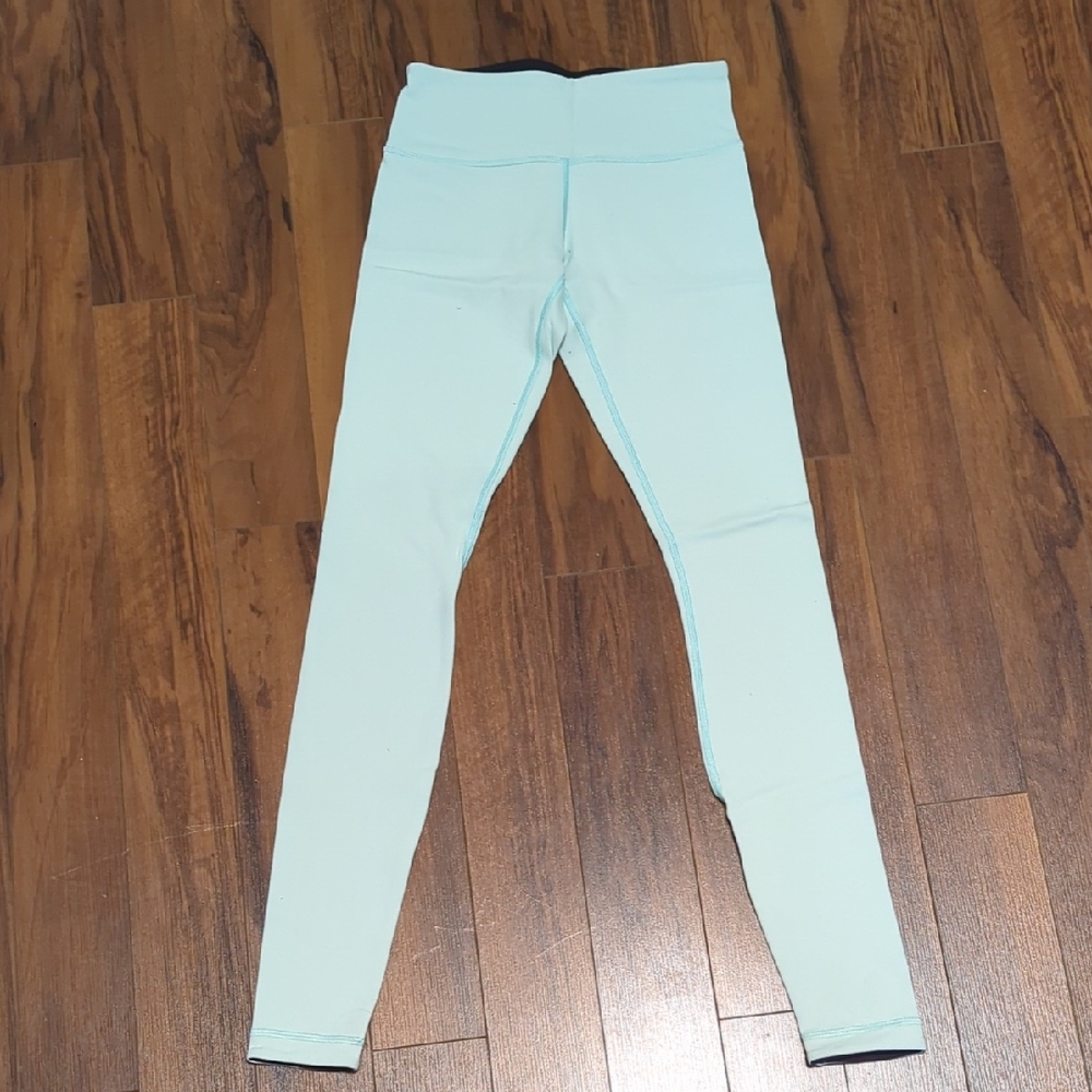 Lululemon Wunder Under Leggings Reversible Size 4